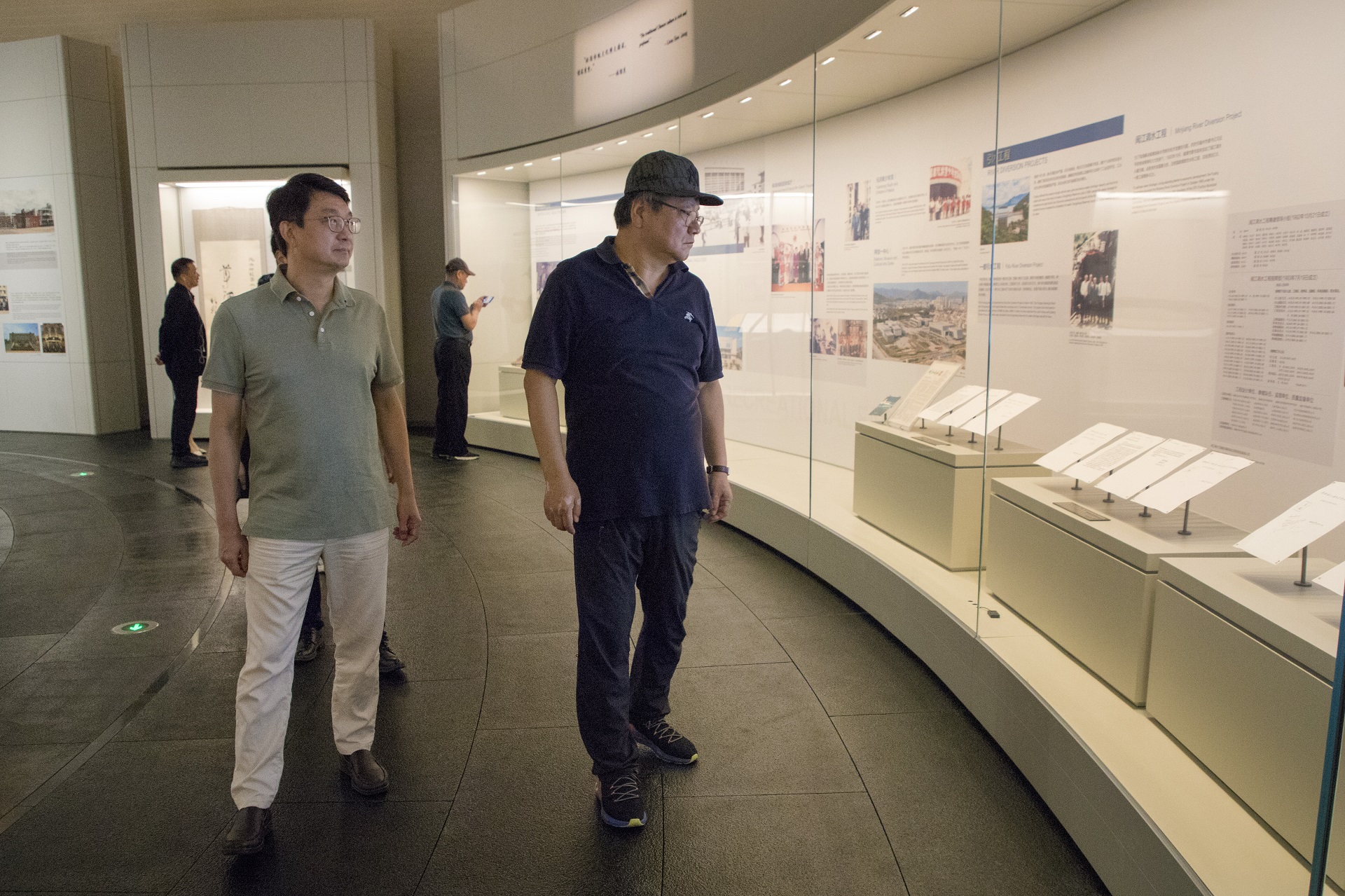 1690024195109204.jpg 1690024195109204.jpg