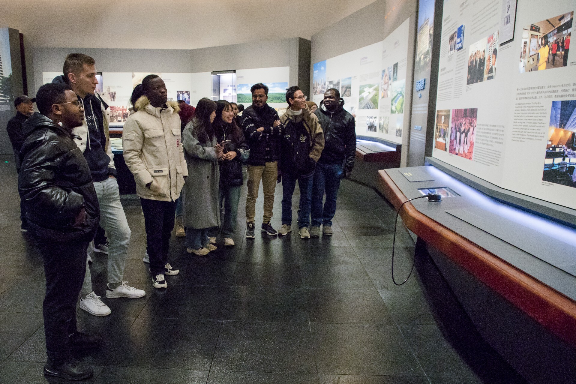 1703216245112207.jpg 1703216245112207.jpg